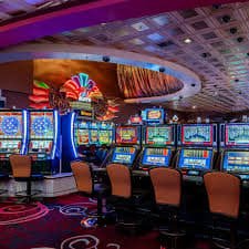 ak33 Live Casino
